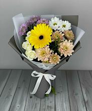 Букет цветов из:  Розы, Герберы и Хризантемы в Парабели